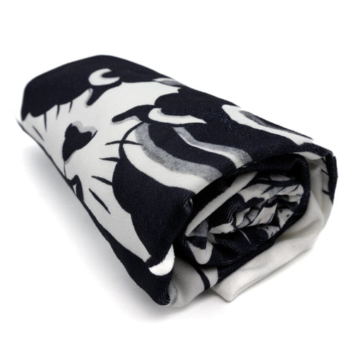 KNIFE CAT THROW TOWEL