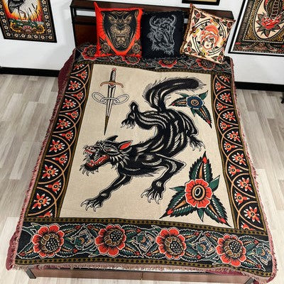 Wolf & Dagger Sherpa Blanket