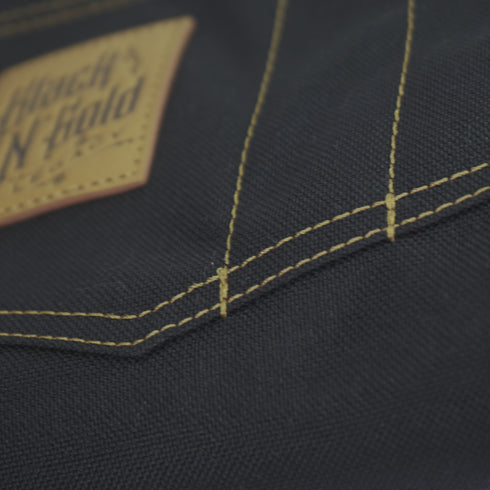 Black N Gold Legacy Set - タトゥーエプロン - 耐水