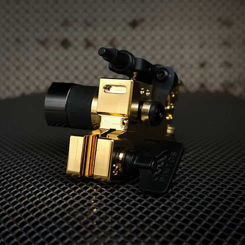 MARTIN PINTOS|SHADER|True Gold & Black