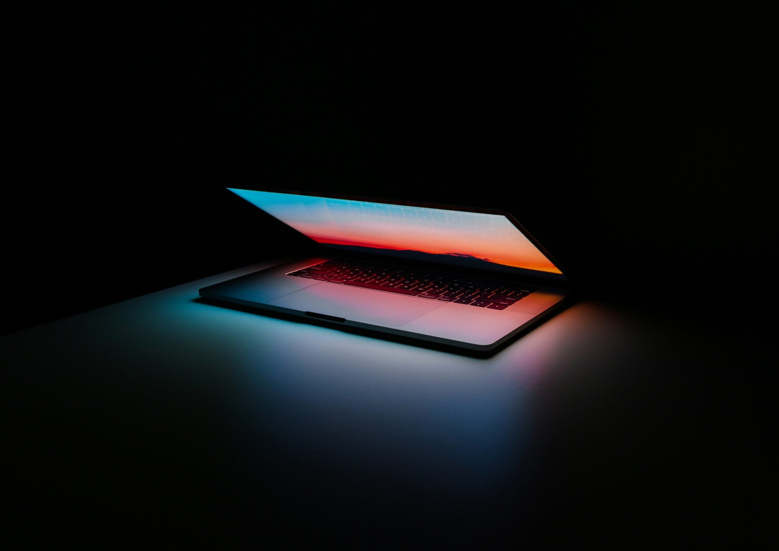 テクノロジーが変えたタトゥーイングの作業プロセスは？