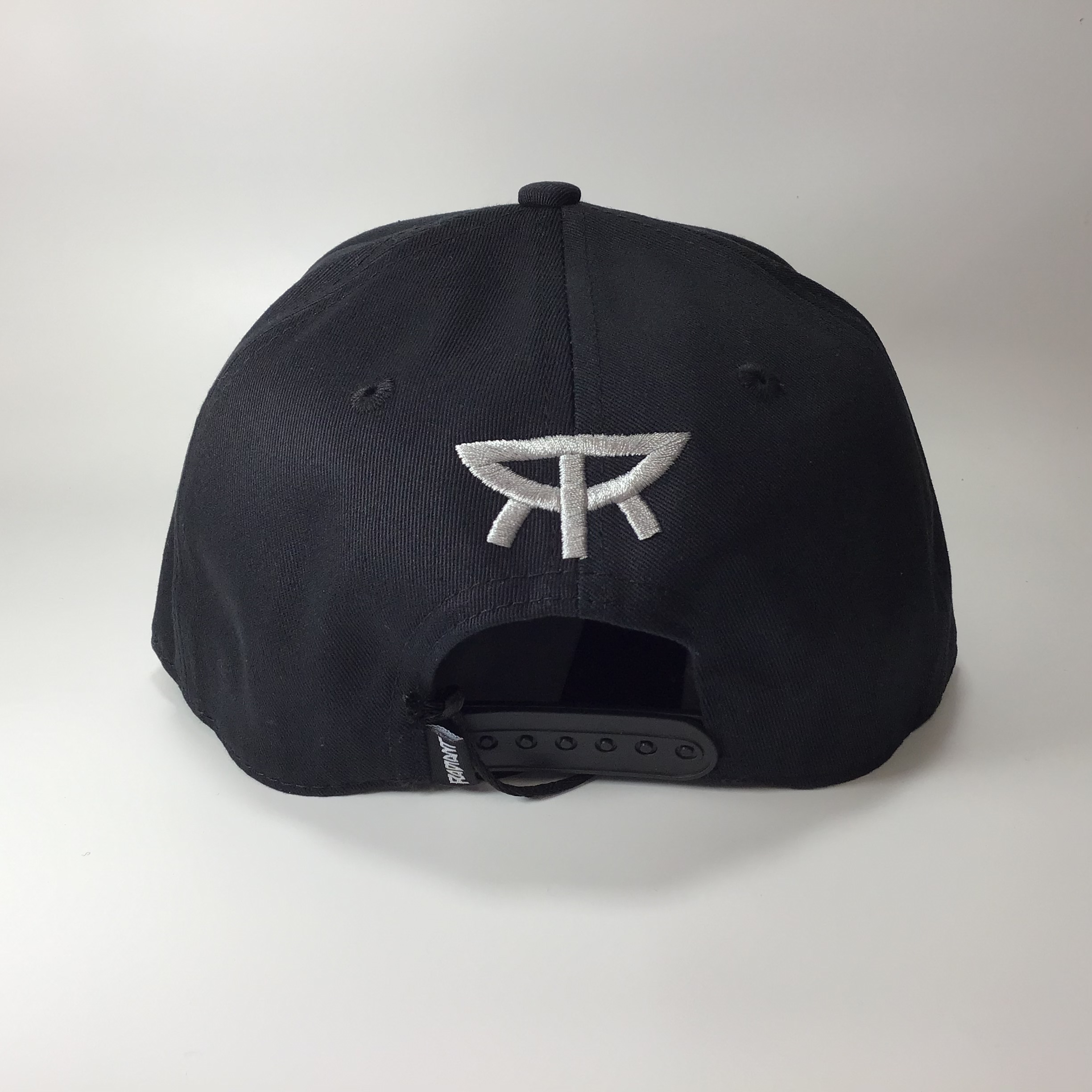 Radiant｜Black Snapback